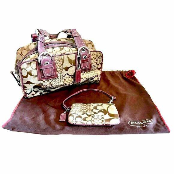 Coach Soho Signature Patchwork Shoulder Bag & Wristlet Set - Picture 3 of 8